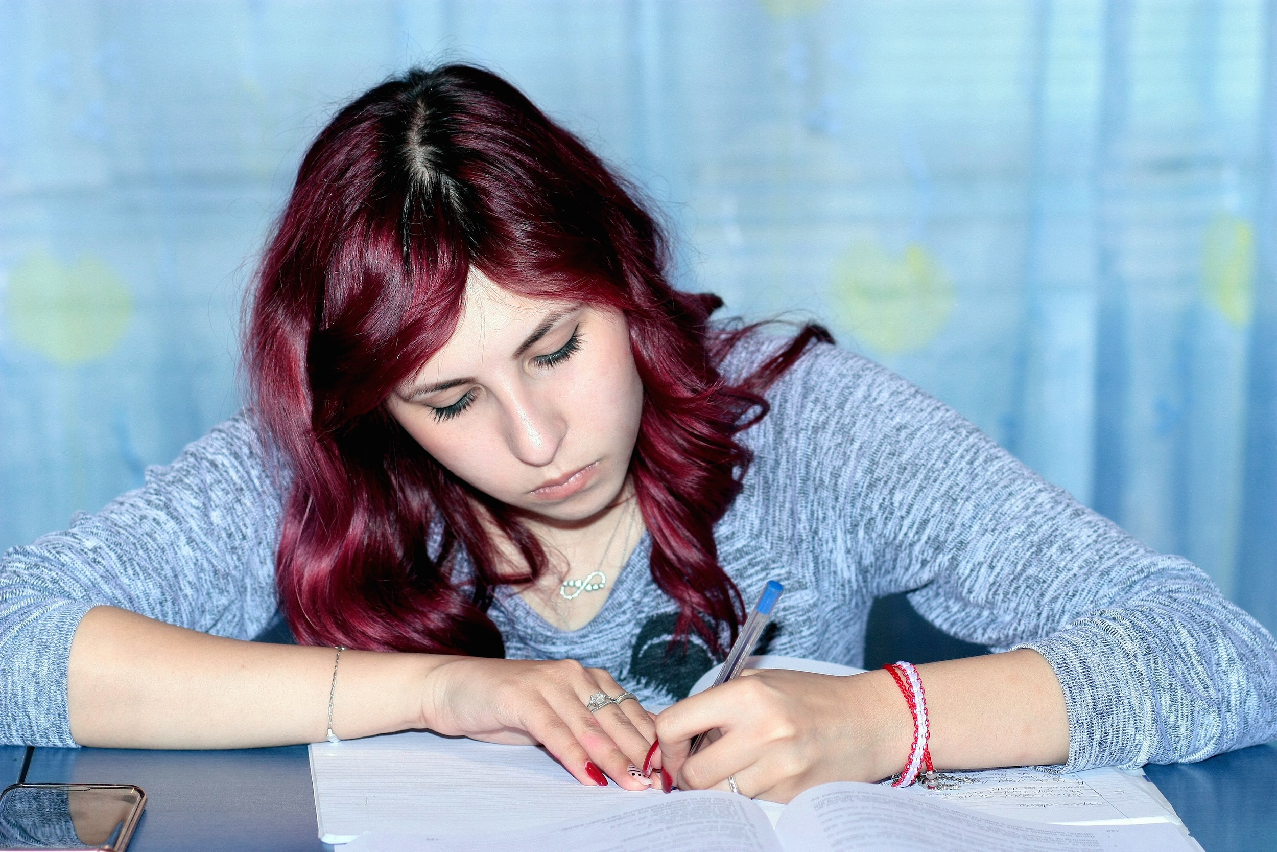 Cómo conseguir trabajo después de la universidad